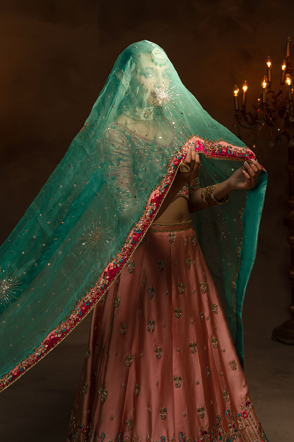 Amyra