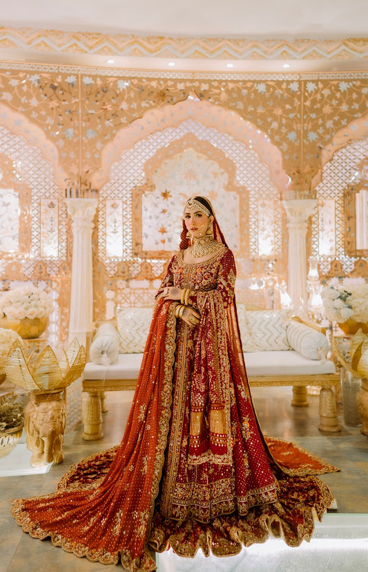 Mahnia Copper Lehnga